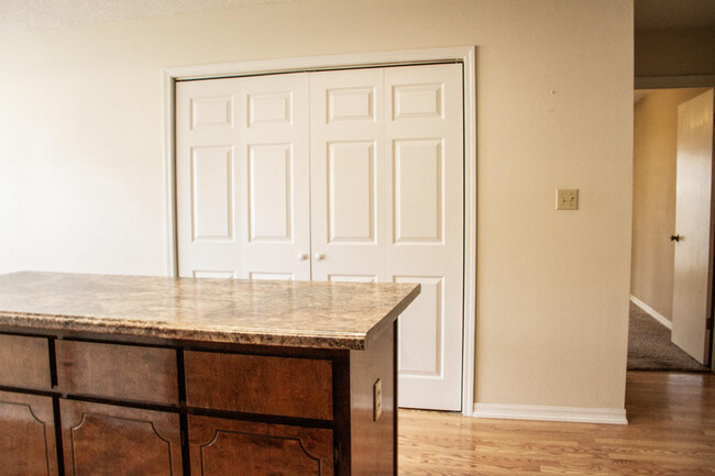Building Photo - 2785 Willow Bend Ct