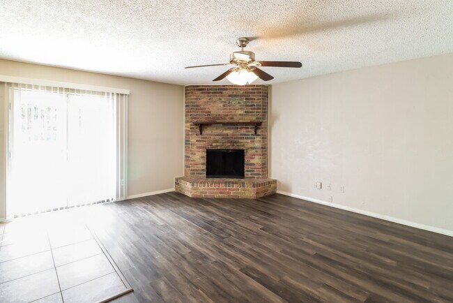 Foto del edificio - 521 Annapolis Dr