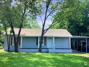 Building Photo - 321 Wilton Dr