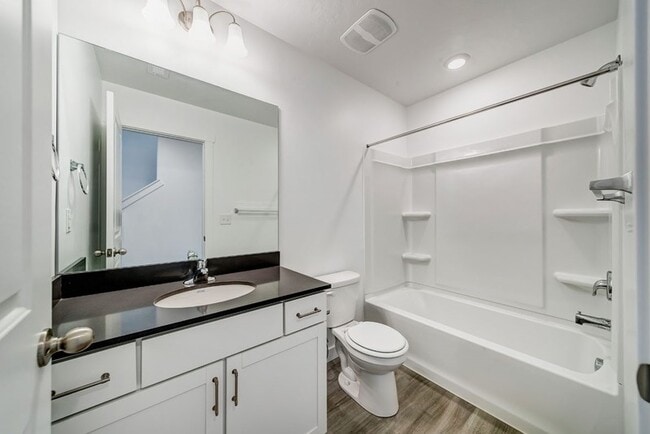 Building Photo - 1132 W 310 S