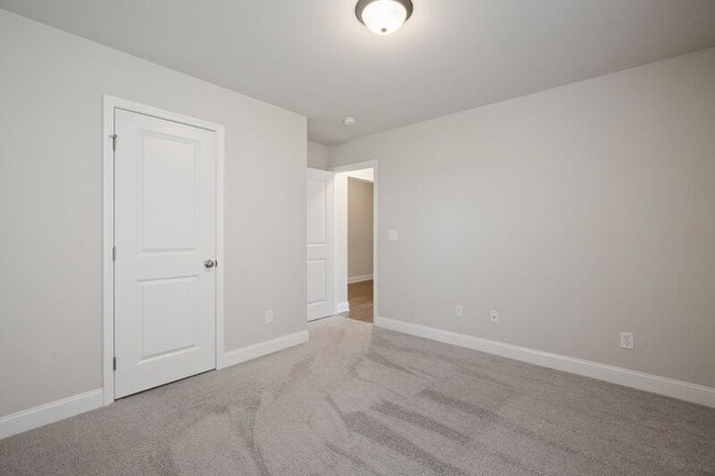 Foto del edificio - 236 Cherry Laurel Dr