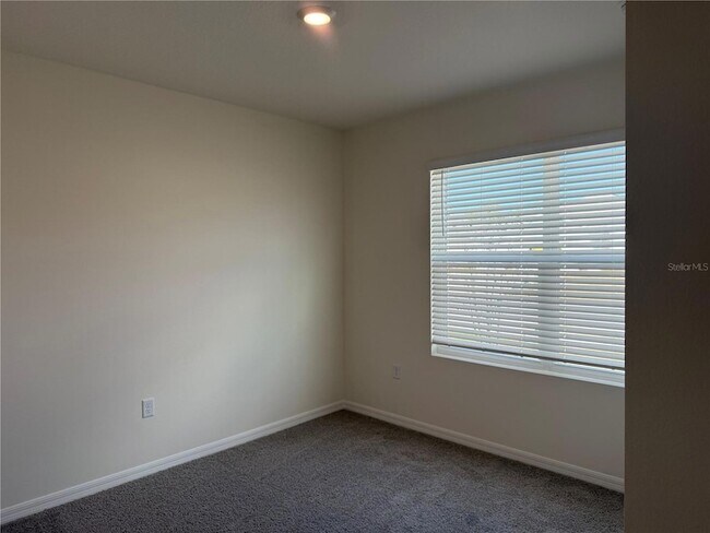 Building Photo - 1043 Morfontaine St