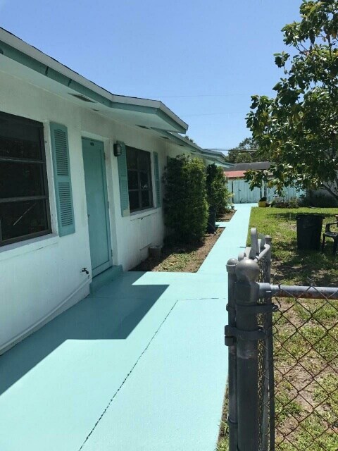 Foto del edificio - 9332 Sun Ct