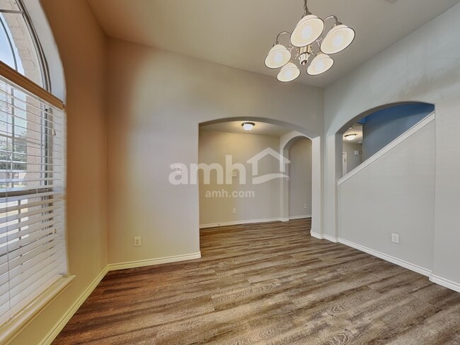 Building Photo - 21711 Falcongate Ct