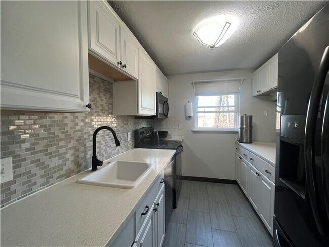 Foto del edificio - 103 Valleyview Dr