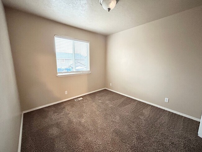Foto del edificio - 4 bedroom Home in Boise's Harrington Glen ...