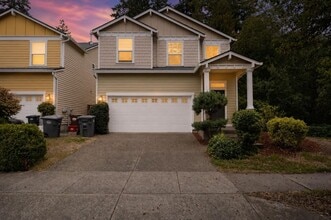 Building Photo - 432 NE 57th Ave
