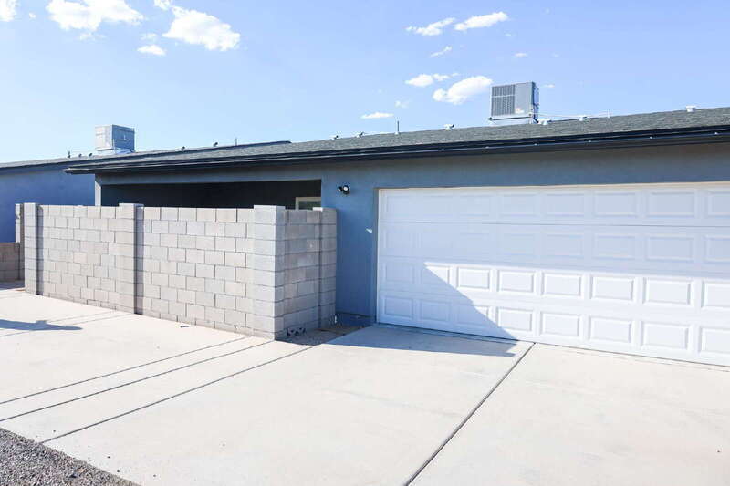 Foto principal - 2531 E Broadway Rd