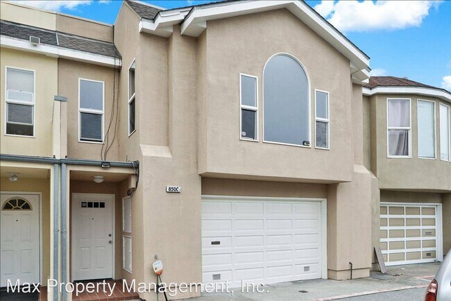 Foto del edificio - 2 br, 1 bath House - 850 C Downstairs Brun...