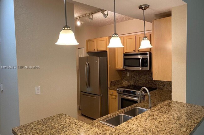 Foto del edificio - 6001 SW 70th St