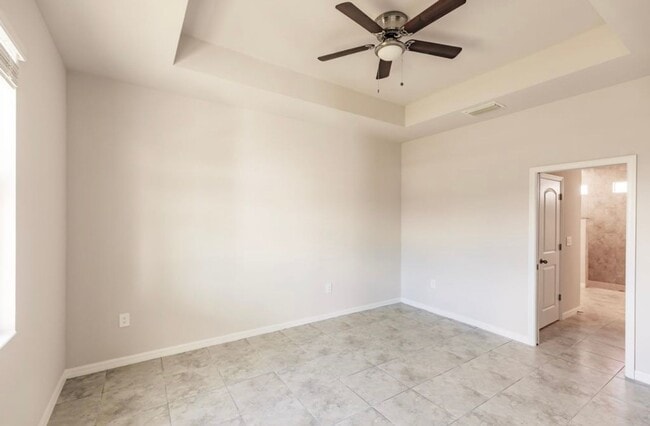 Foto del edificio - Coming Soon! Fenced 3 Bed, 2 Bath in Great...