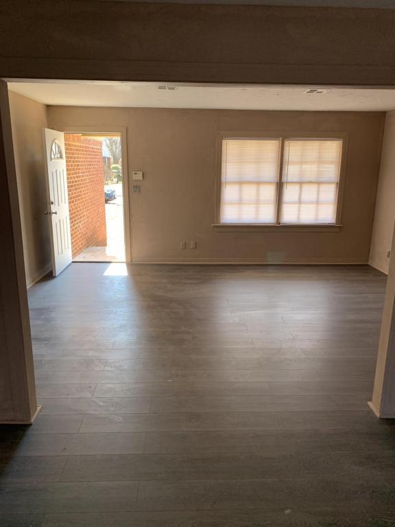 Foto del edificio - 1221 NE 42nd