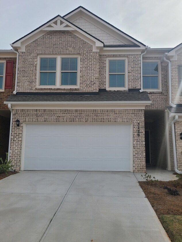 TOWNHOME FOR RENT!! Townhome Rentals in Snellville GA