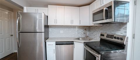 Building Photo - 568 Centerwood St