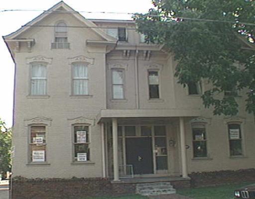 Building Photo - 911 S Aiken Ave