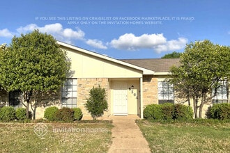Building Photo - 6304 Jennings Dr