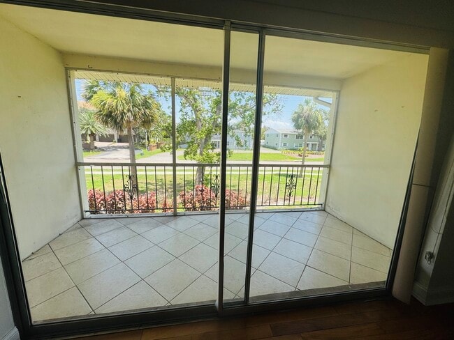 Photo - 4500 Overlook Dr NE Apartment