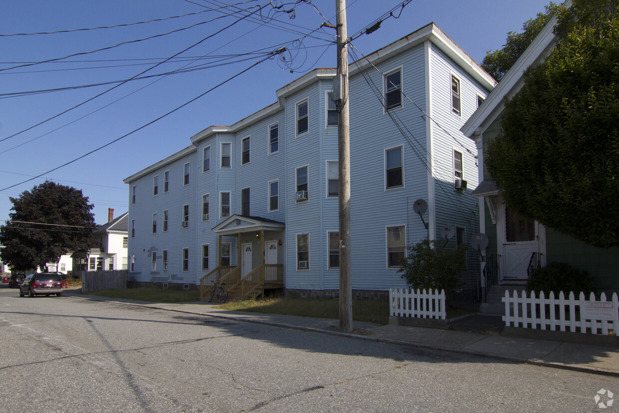 Building Photo - 83 Lilley Ave