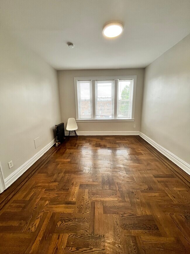 115 Fairview 51 - 111 Fairview Ave
