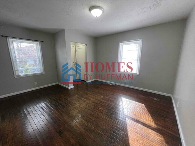 Building Photo - Two Bedroom House | Move-In Ready