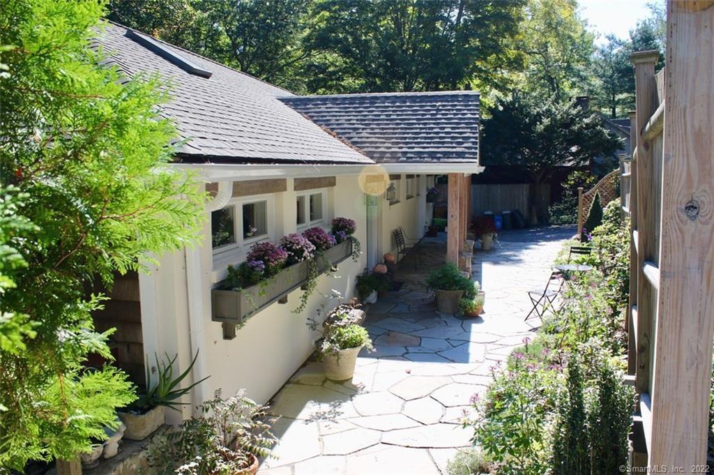 Foto principal - 256 Mill Rd
