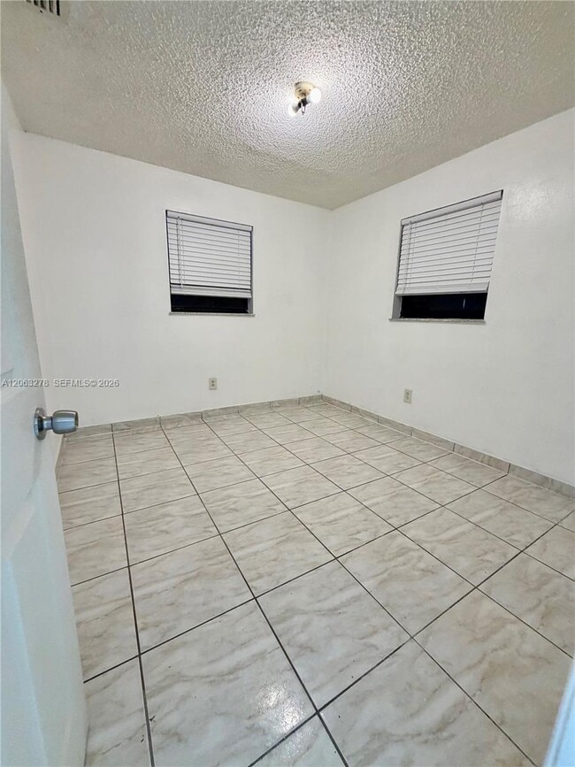 Foto del edificio - 10442 SW 180th St