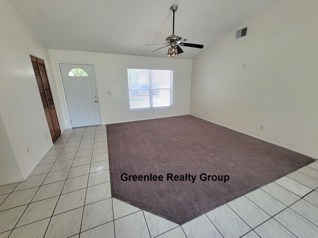 Building Photo - 8224 Autumn Oak Ave