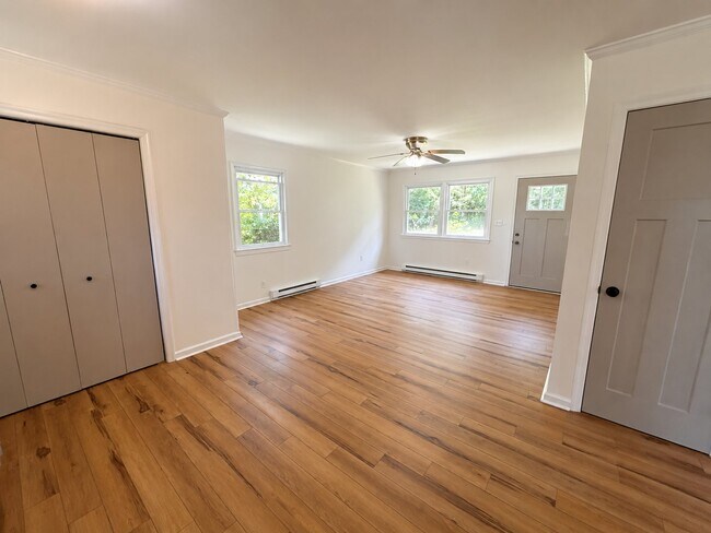 Foto del edificio - 3765 Longview Dr