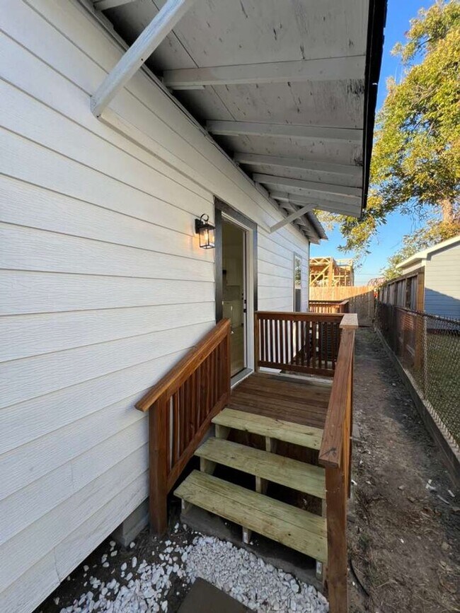 Foto del edificio - Gorgeous all renovated Home in Houston, TX!.