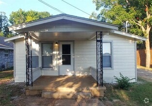 Building Photo - 411 S Bradshaw St