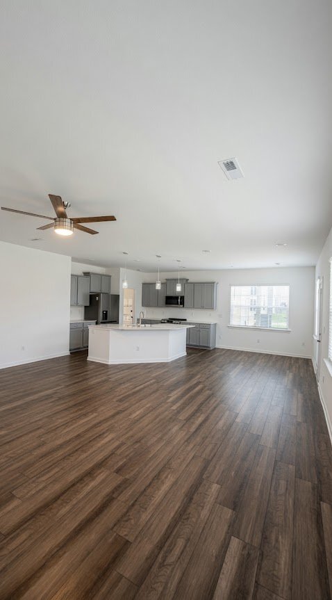 Foto del edificio - 5531 Hydrangea St