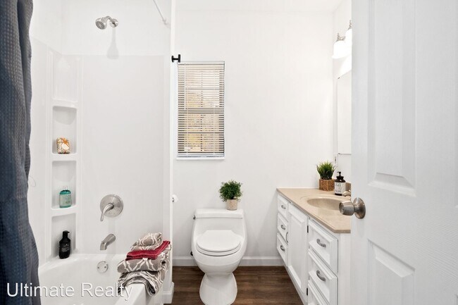 Building Photo - 2 br, 1 bath House - 85 Reasor Dr.
