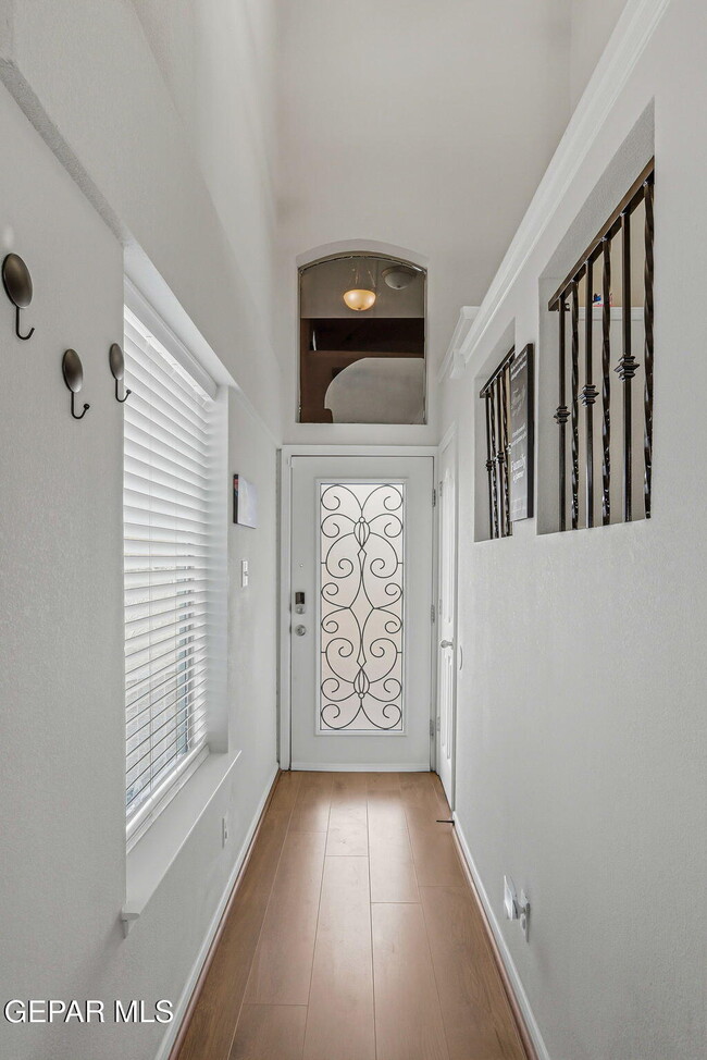 Building Photo - 4613 Al Hernandez St