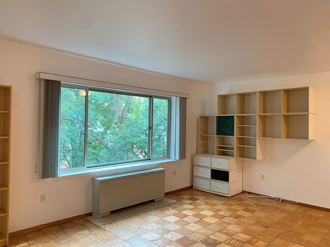 Living Area - 2755 Ordway St NW