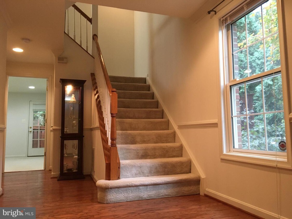 11478 Rothbury Square, Fairfax, VA 22030 Townhome Rentals in Fairfax