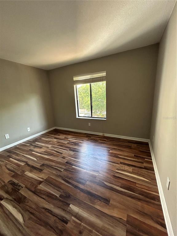 Foto del edificio - 8217 Sun Spring Cir