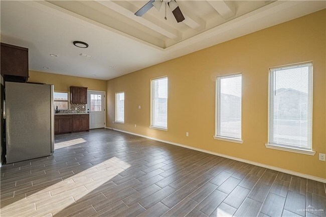 Foto del edificio - 420 Carlisle Ave