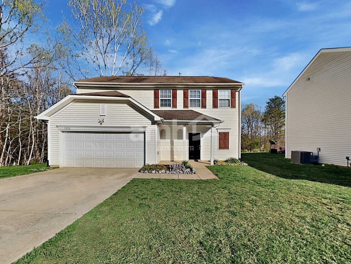 Foto principal - 3808 Broadwater Ct