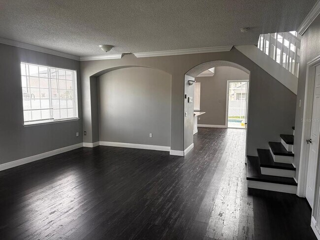 Building Photo - 1735 White Heron Bay Cir