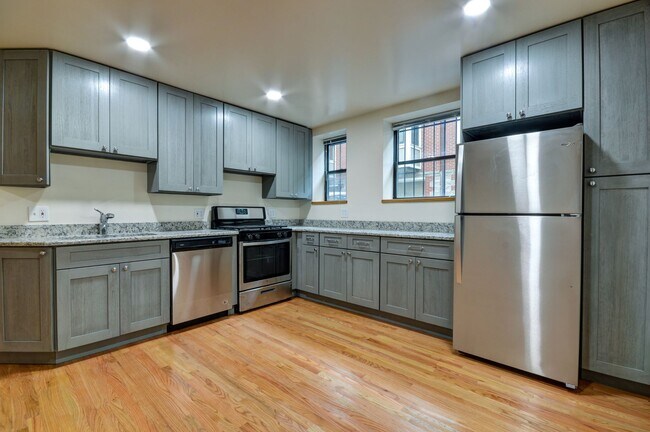 Foto del edificio - 849 W Sheridan Rd