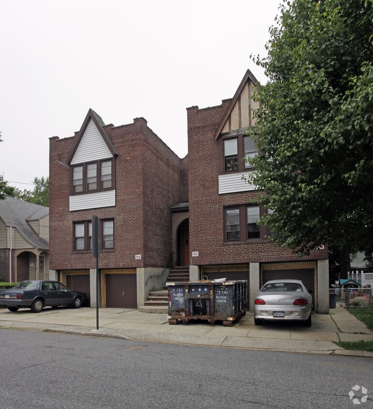 612614 Davis Ave, Staten Island, NY 10310 Apartments in Staten