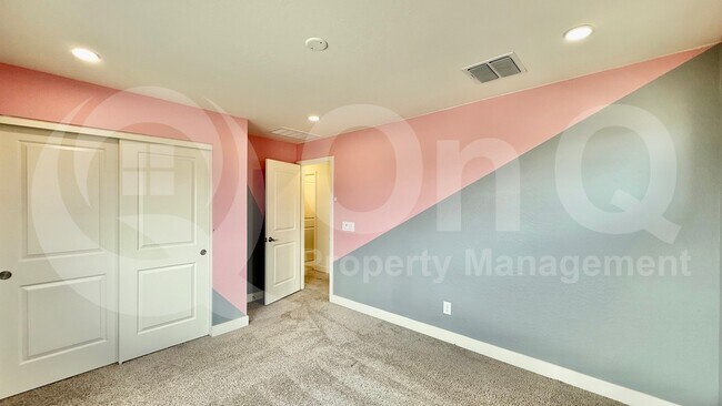 Foto del edificio - 20447 E Domingo Rd