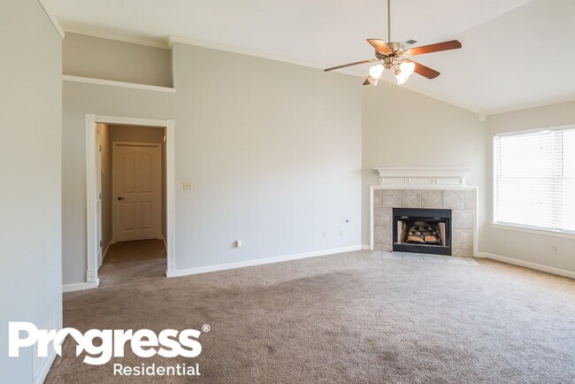 Building Photo - 6254 Ravenwood Park Dr N