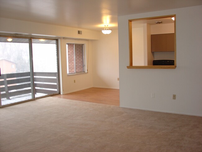 Living room with deck. - 8179 Ohio River Blvd