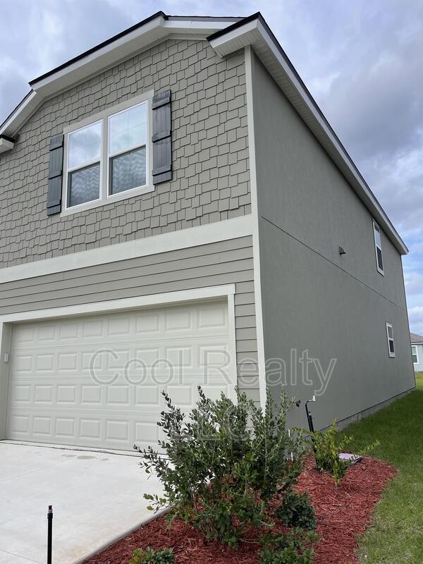 Building Photo - 2555 Oak Strm Dr