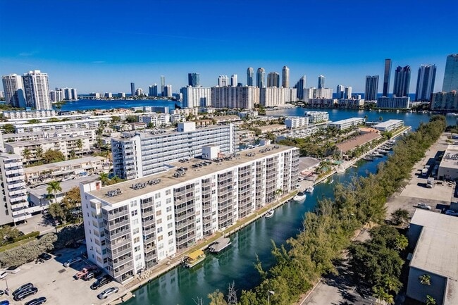 Photo - 3660 NE 166th St Apartment