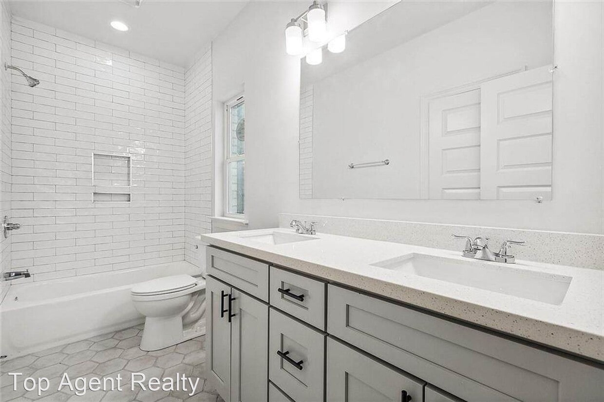Building Photo - 3 br, 2 bath House - 34 Ashton Cox Dr