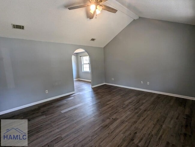 Building Photo - 67 Rosebud Ct