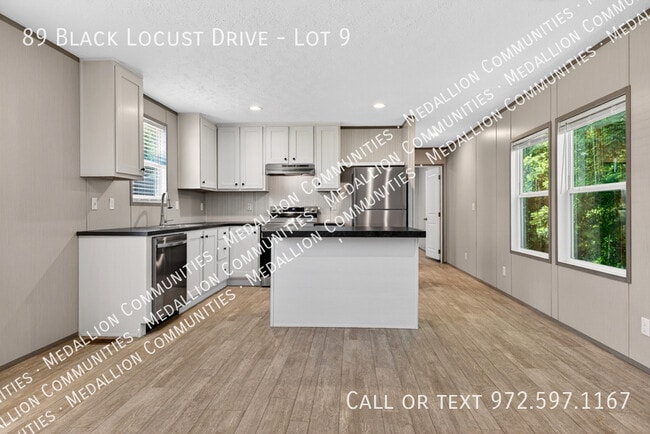 Building Photo - 89 Black Locust Dr