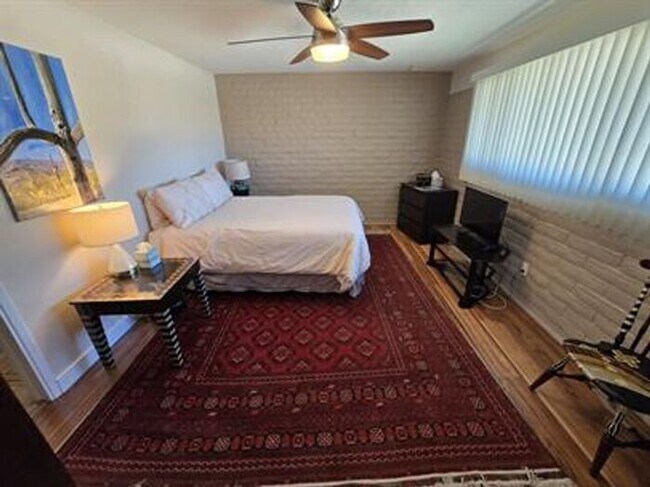 Foto del edificio - SPECIAL HALF OFF FIRST MONTH RENT!! Beautiful Eastside Home Won't Last!!! Must See!!!